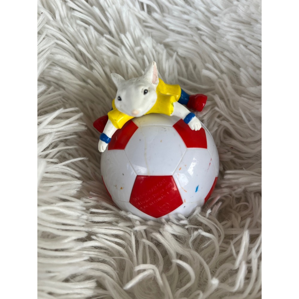 Vintage Stuart Little 2 Soccer‎ Ball Mouse Toy Collectible Figurine 2002 Movie